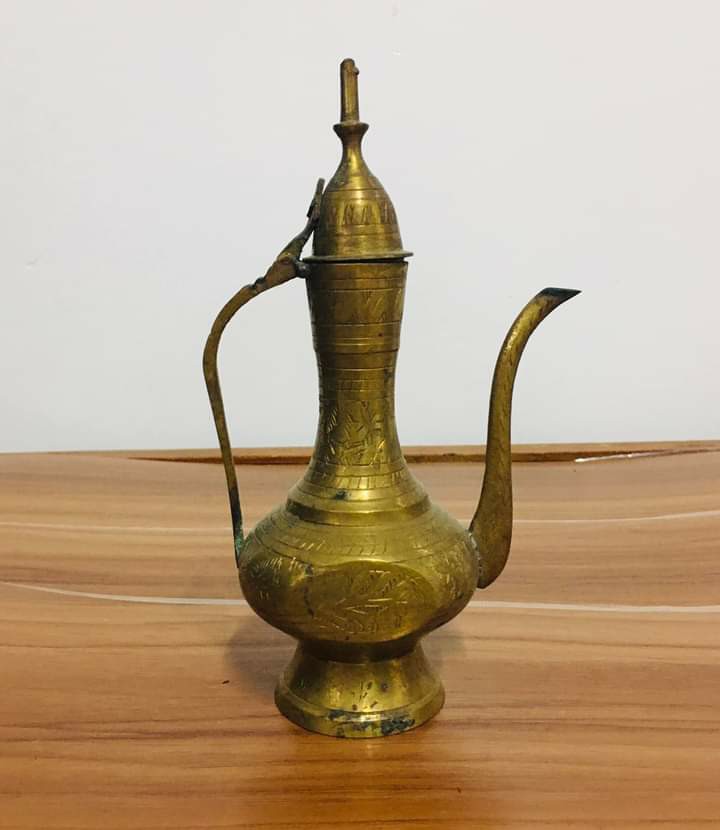 Antique brass, Furniture & Home Living, Furniture, Other Home Furniture