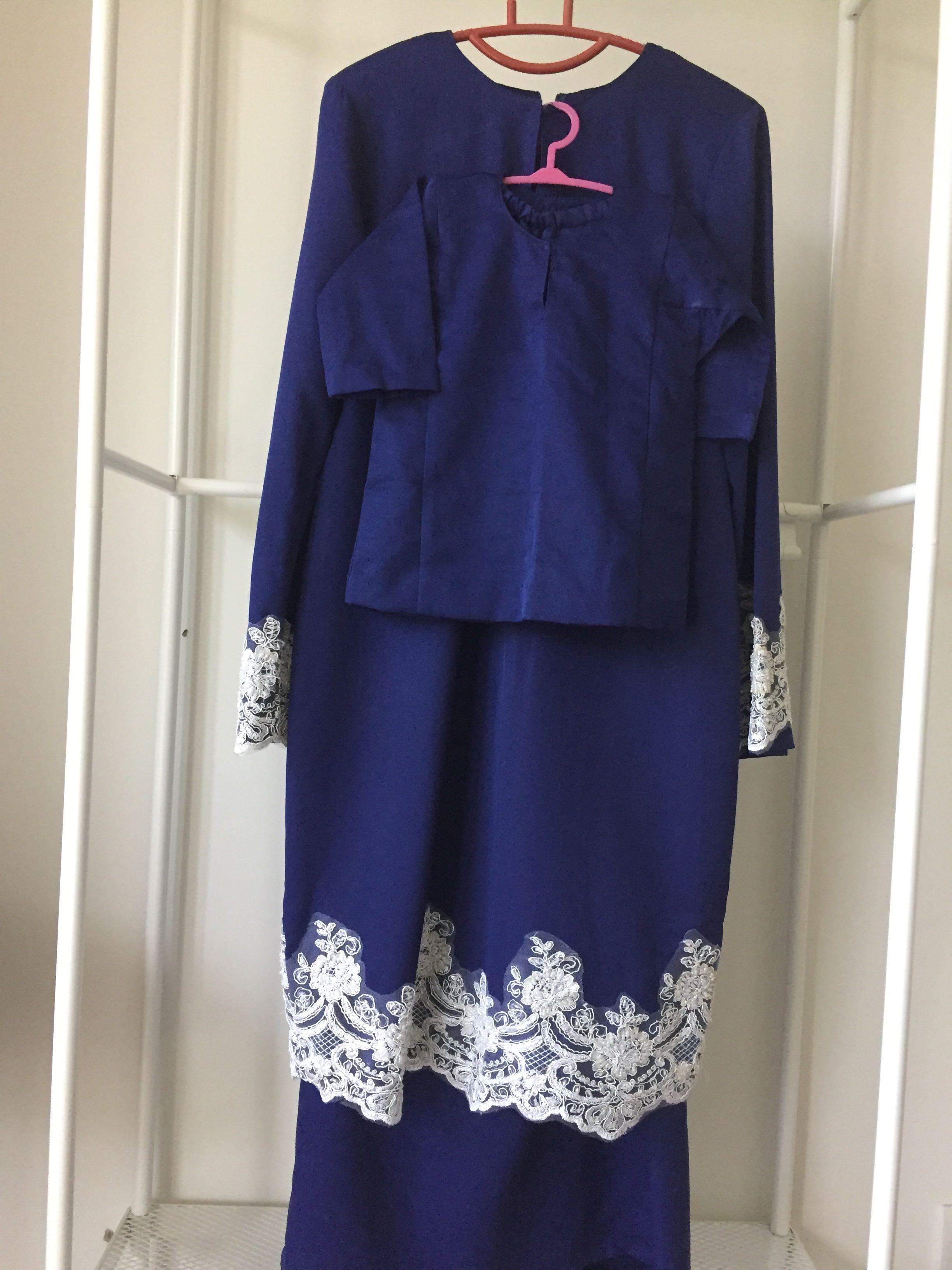 Mother daughter deals baju kurung