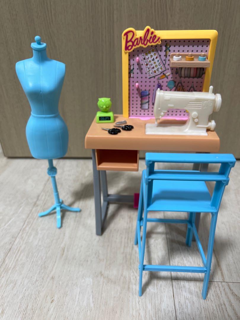Barbie Sewing Set