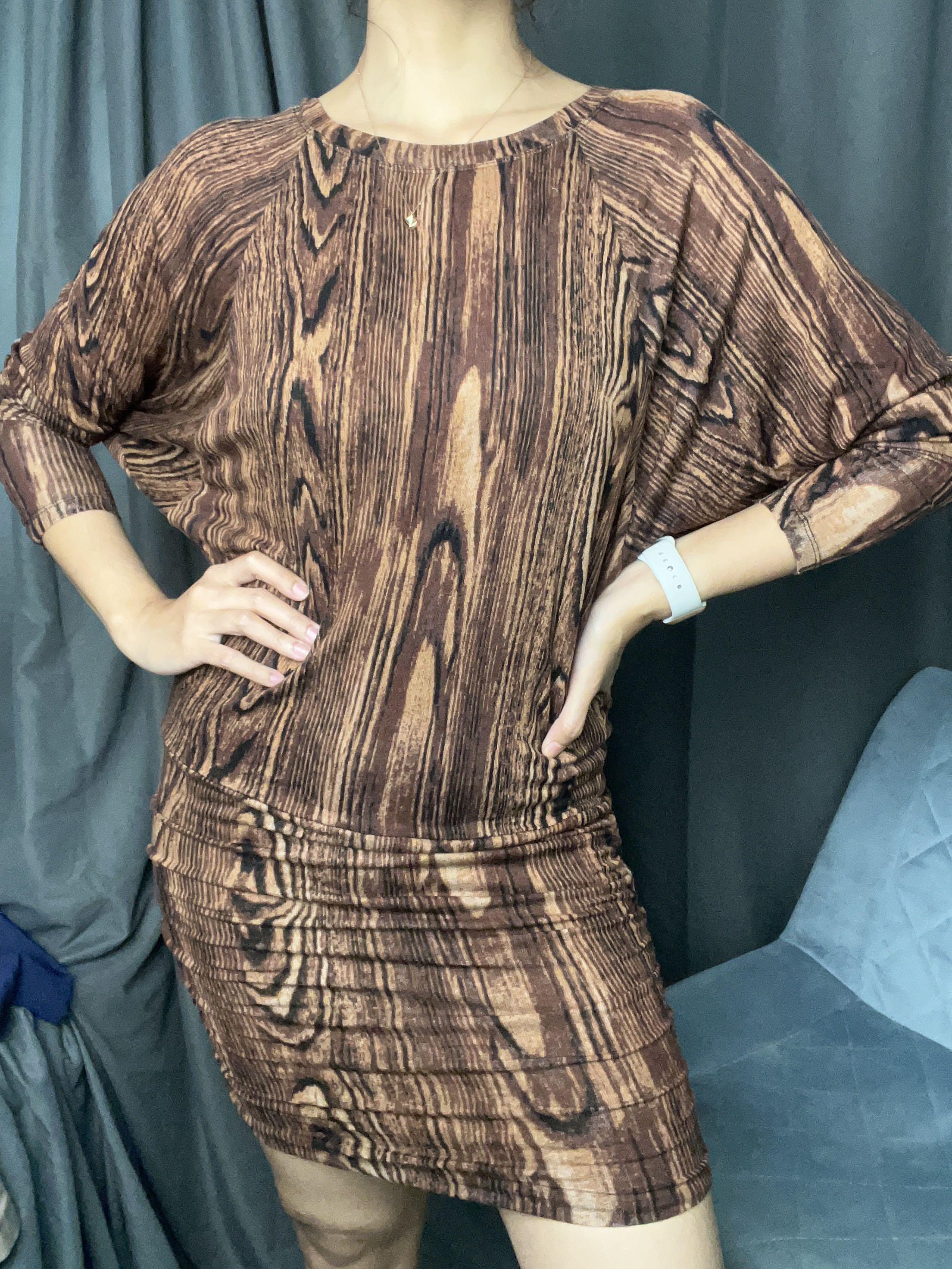 BCBG Long Sleeve Dress (Category: Dresses) located in Mandaluyong City. Submitted by addminroom (Listing ID 226448916, Image 2). Description: Used once Fits Small to Medium Original Bought in US #EverythingMustGo #ENDGAMEyourEXCESS.