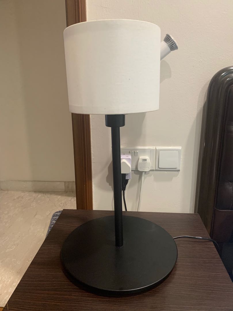 bedside lamp stands