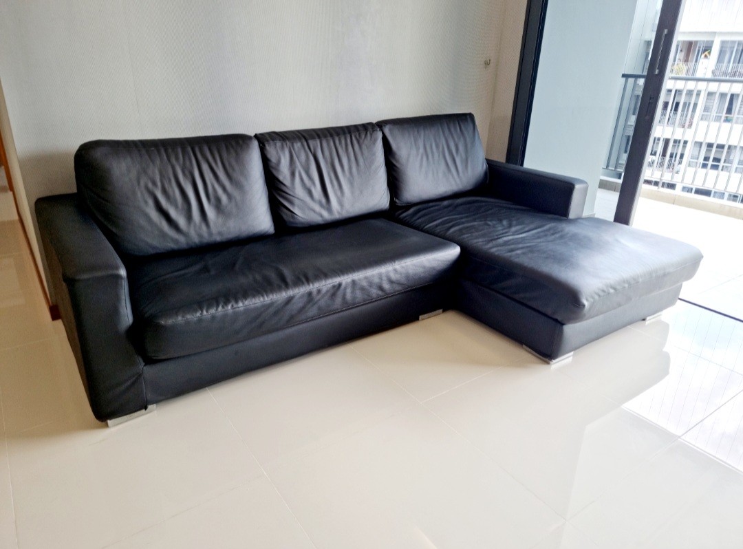 black_lshape_sofa_1654789527_020f0847.jpg