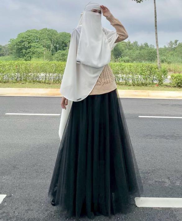 Ootd black tutu on sale skirt