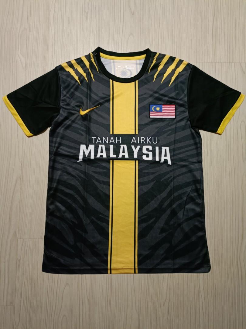 Brand New Malaysia soccer jersey size M, Men's Fashion, Activewear on