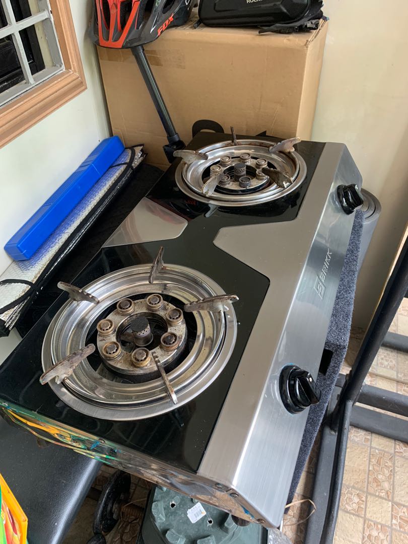 Brikk gas stove with regulator, TV & Home Appliances, Kitchen