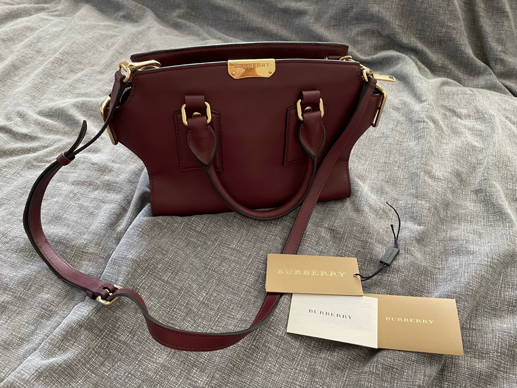 Burberry Leather Small Clifton Tote bag, Luxury, Bags & Wallets on Carousell