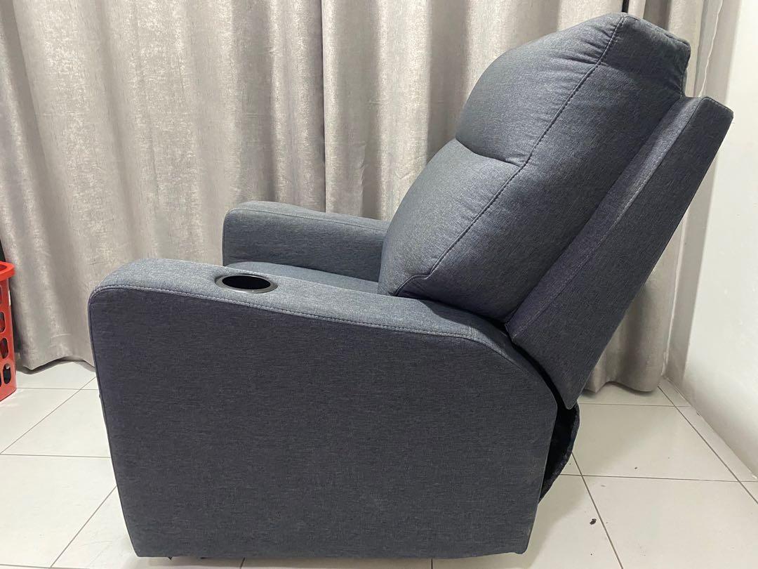 Cavenzi shop recliner sofa