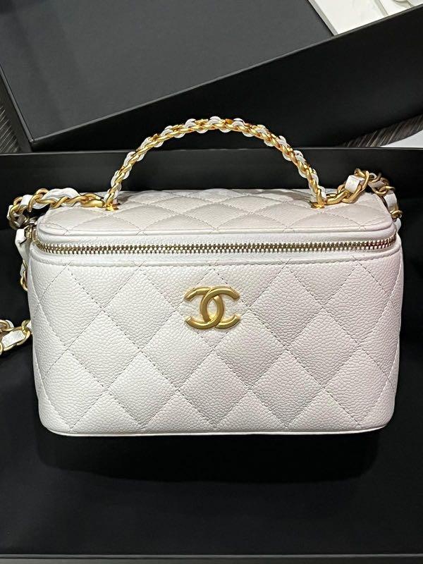 Chanel 22S Quilted Vanity Top Handle Bag Rose Claire Pink Caviar   ＬＯＶＥＬＯＴＳＬＵＸＵＲＹ