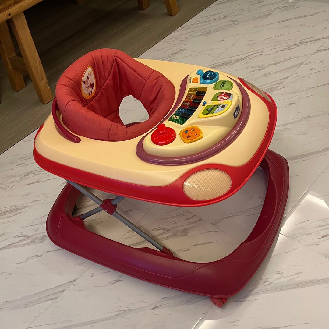 Chicco Baby walker, Babies & Kids, Infant Playtime on Carousell