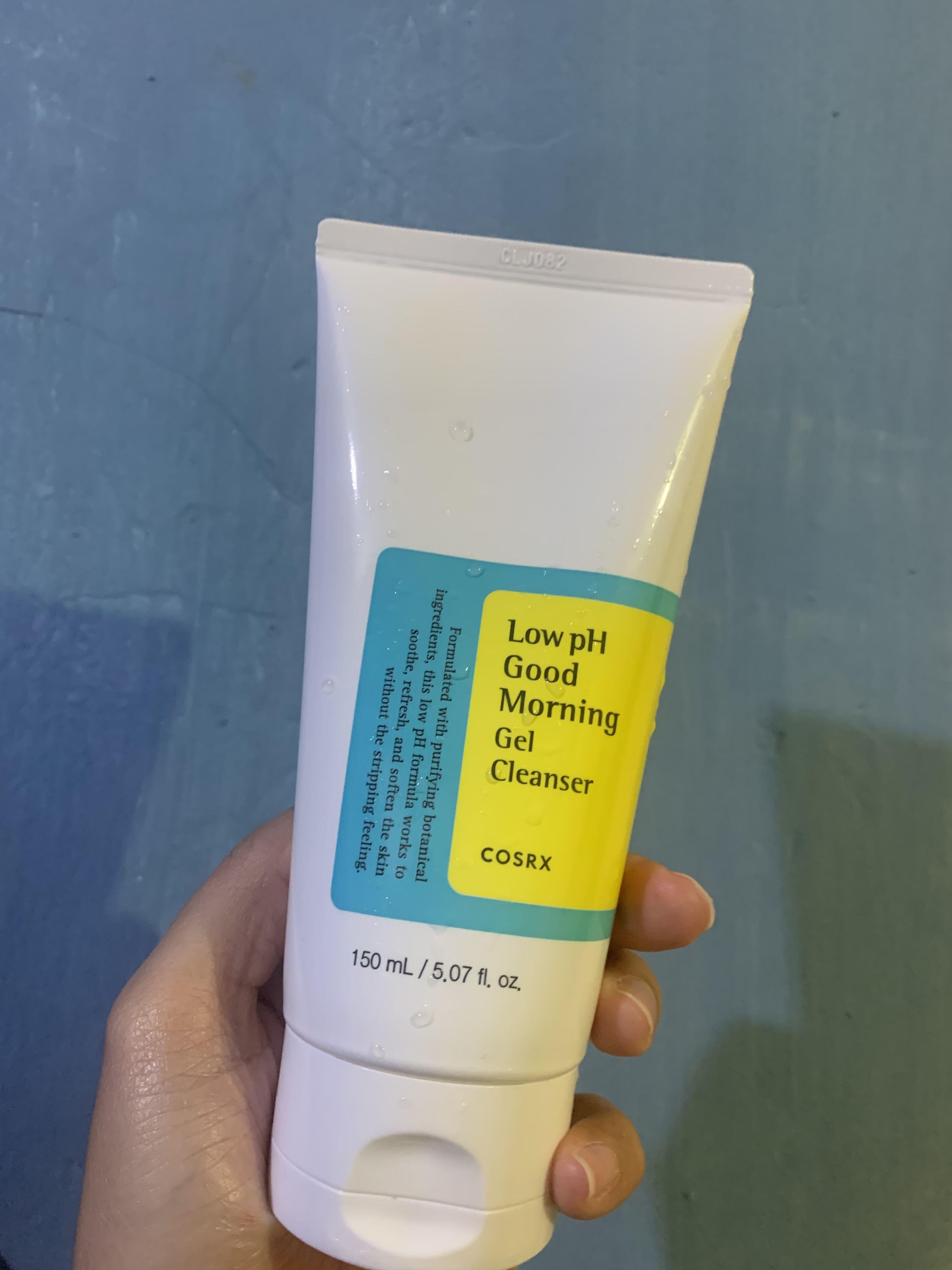 COSRX Low pH Facial Wash 150ml, Kesehatan & Kecantikan, Kulit, Sabun