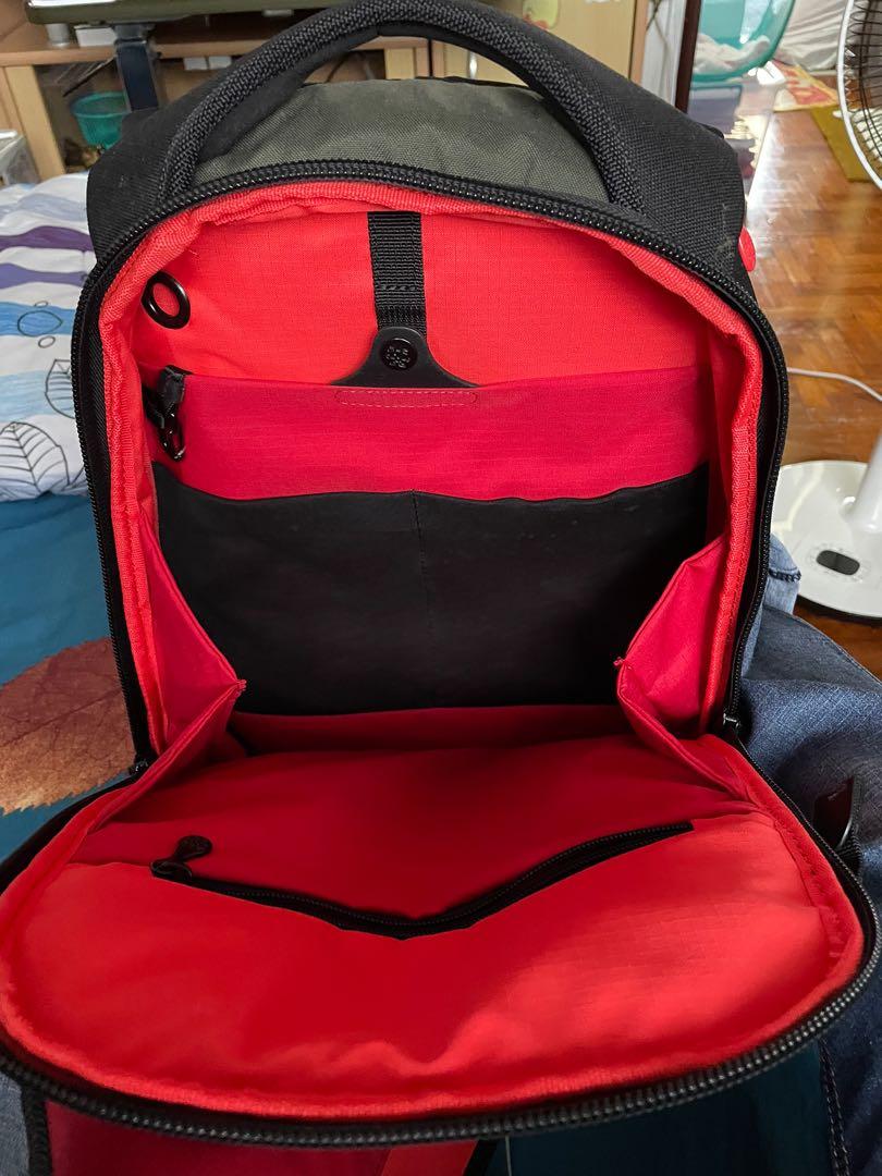 Crumpler great compartments backpack, Men's Fashion, Bags, Backpacks on ...