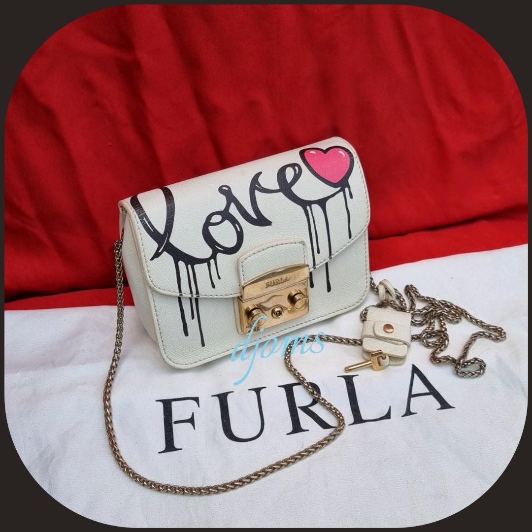 Furla Love Metropolis White Chain Camera Sling Bag