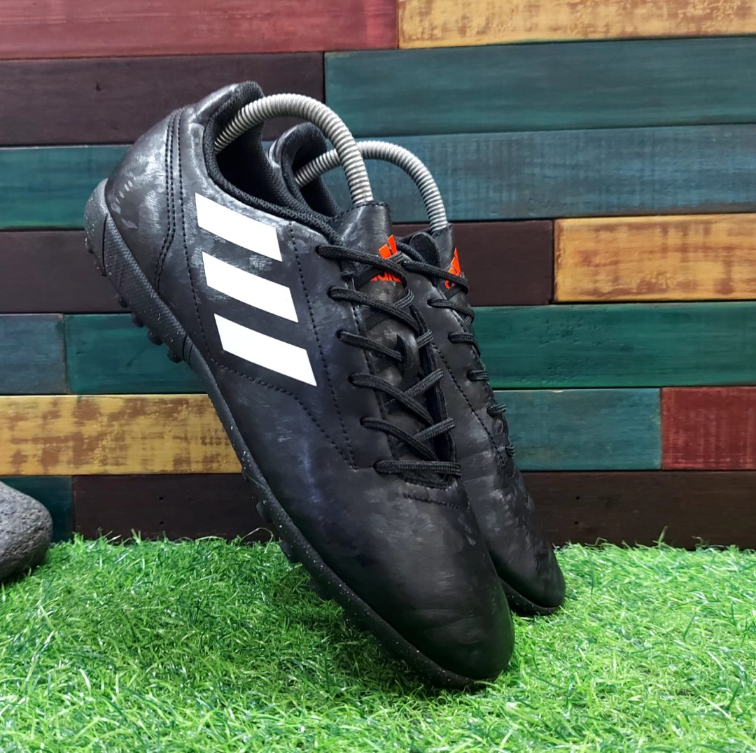 Bb0560 adidas on sale