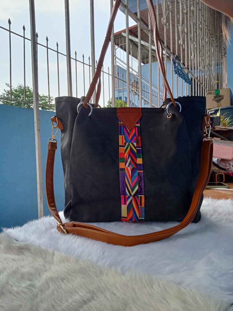 Gamosa/leather bag, Luxury, Bags & Wallets on Carousell