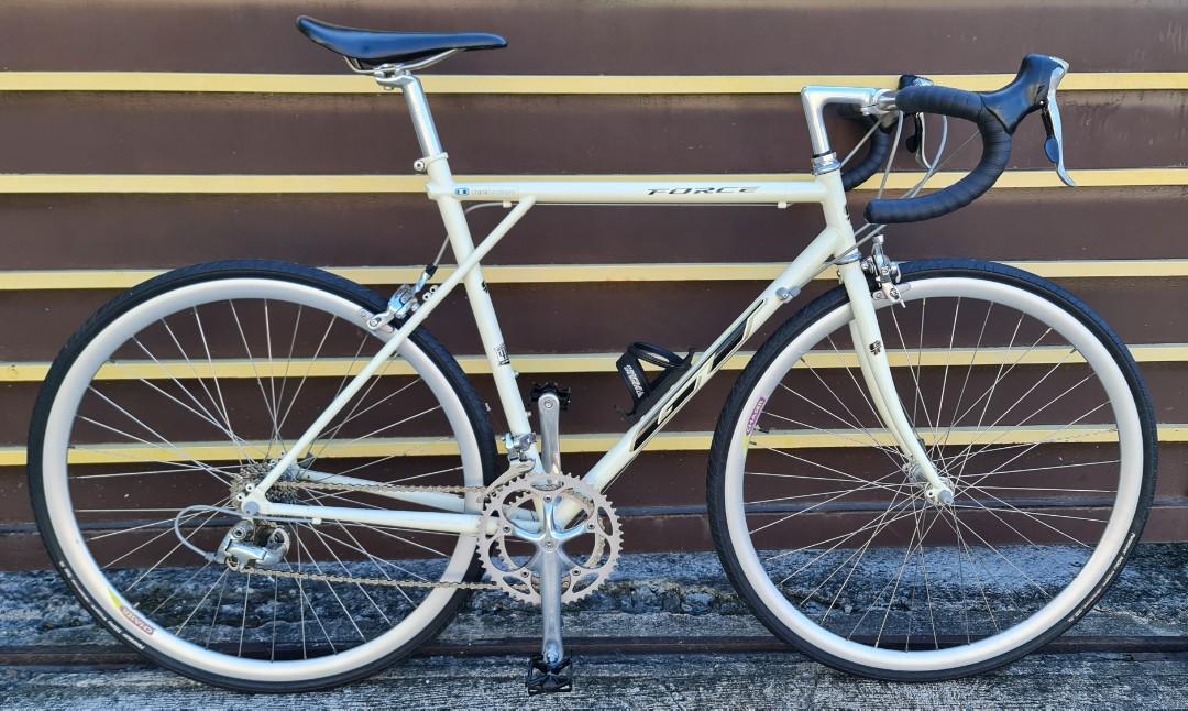 Gt force road bike store