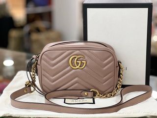 (Category: ) located in . Submitted by astarbags (Listing ID 1165479105, Image 1). Description: .