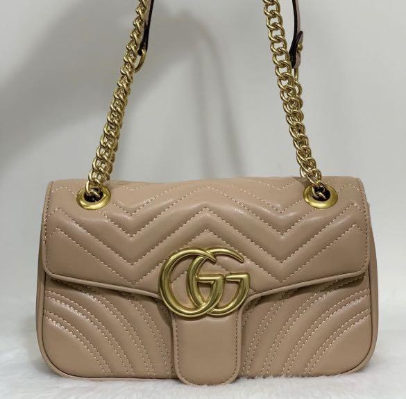 Gucci beige top marmont