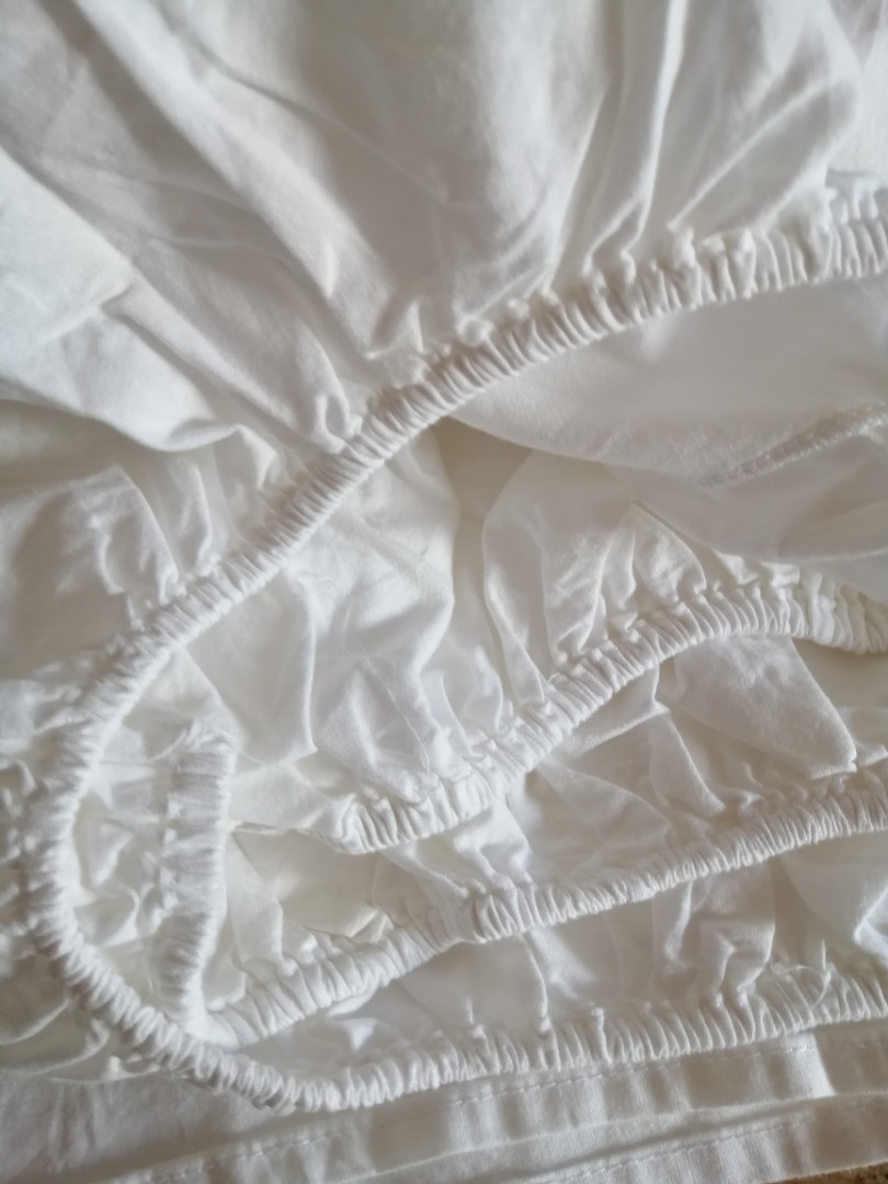 Ikea single bedsheets, Furniture & Home Living, Bedding & Towels on