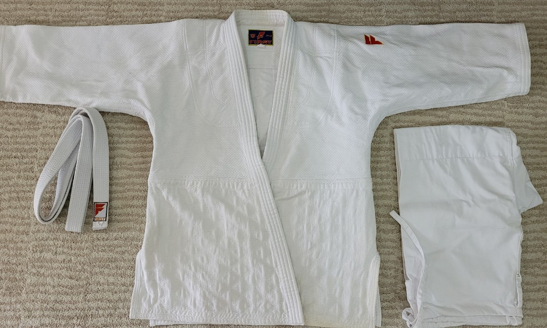Judo Gi (size 3.5), Sports Equipment, Other Sports Equipment and Supplies on Carousell