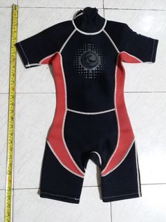 （分類：）位於 。 由 ericchan008 提交（商品編號 1165619594，圖片 1）。簡介： 。