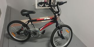 (Category: ) located in . Submitted by mel2020 (Listing ID 1165461024, Image 1). Description: .