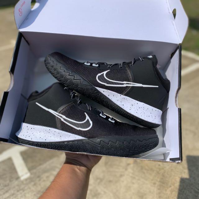 kyrie 4 oreo