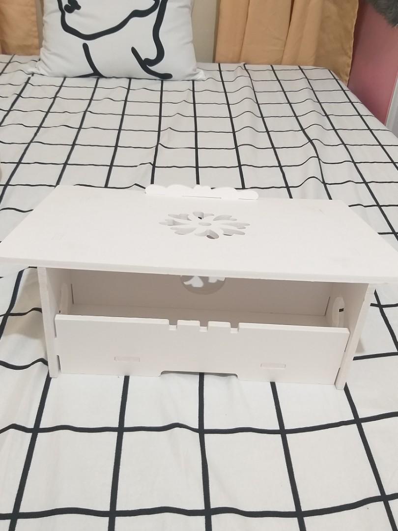 laptop stand preloved (Category: Laptop Bags & Sleeves) located in Cavite. Submitted by wishie_collects (Listing ID 1165620727, Image 2). Description: laptop stand with minor sign of usage Dont expect too much this is not solid wood thus selling low 😊.