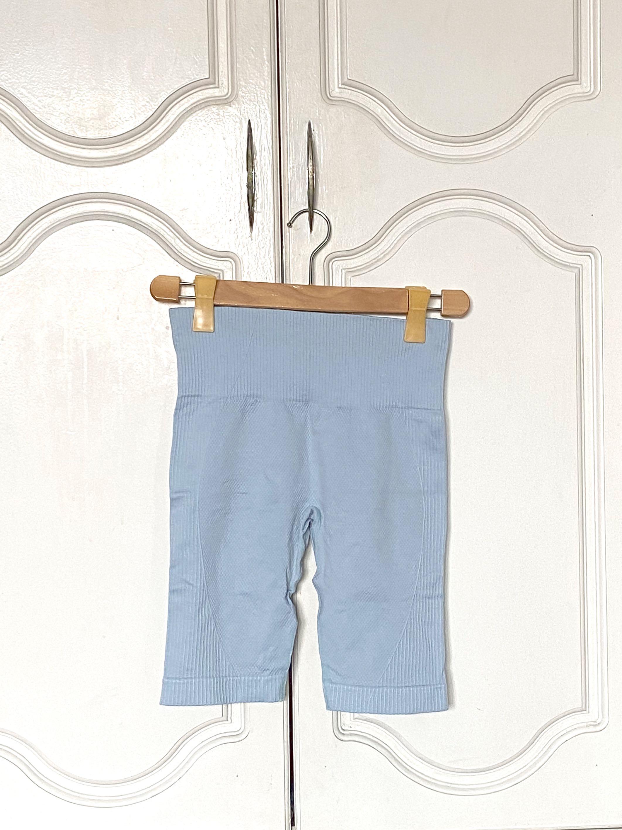 Light blue workout set, Women's Fashion, Activewear on Carousell