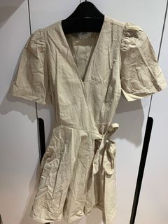 （分類：）位於 。 由 angelachann 提交（商品編號 1165597747，圖片 1）。簡介： 。