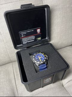 （分類：）位於 。 由 austin_scott 提交（商品編號 1165625059，圖片 1）。簡介： 。