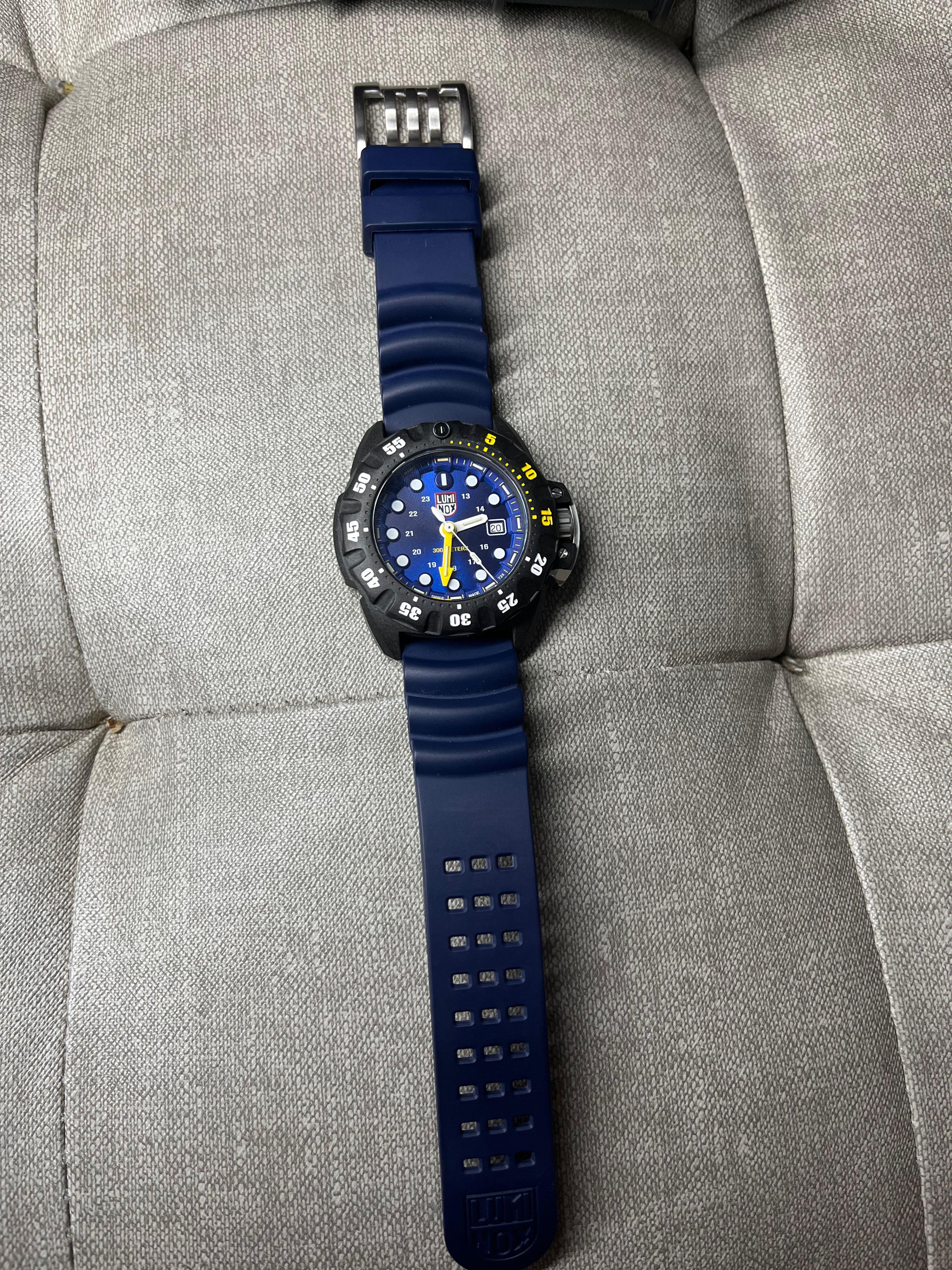 Luminox deep dive 1550 top