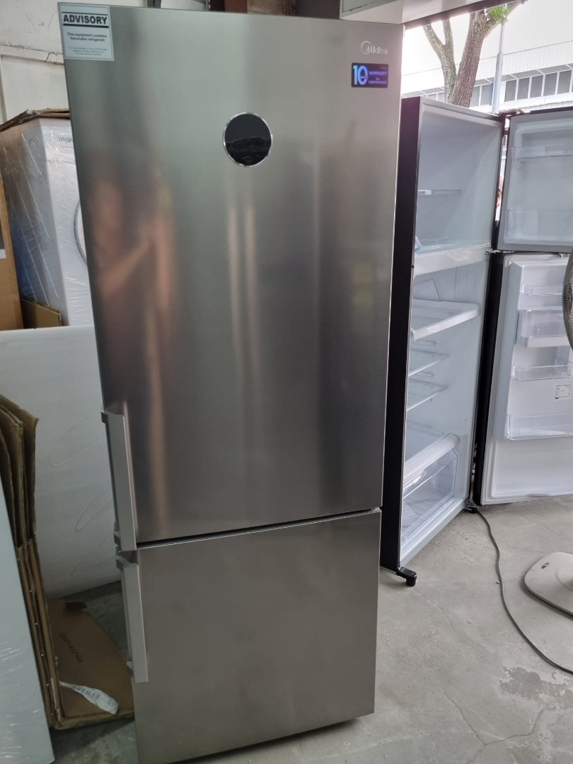 Midea top and bottom fridge 417L Model CEBCD440WEJT, TV & Home