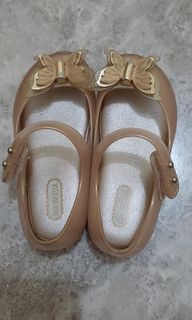 (Kategori: ) berada di . Dikirim oleh mayandhani (ID iklan 1165563941, Gambar 1). Deskripsi: .
