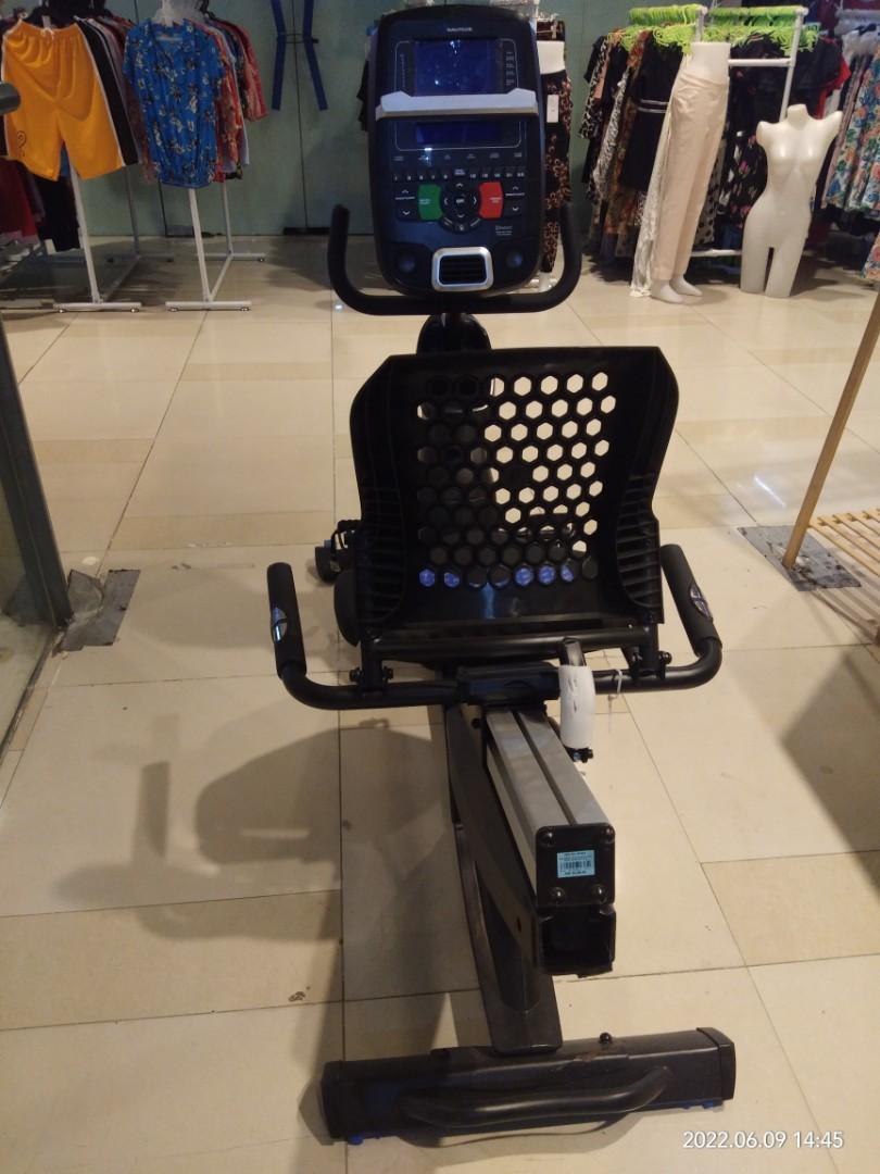 Nautilus R618 recumbent bike as-is, Sports Equipment, Exercise & Fitness,  Cardio & Fitness Machines on Carousell