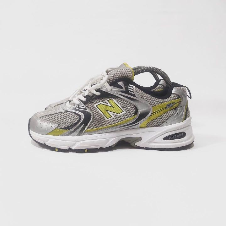 New Balance 530 Retro Silver Yellow 