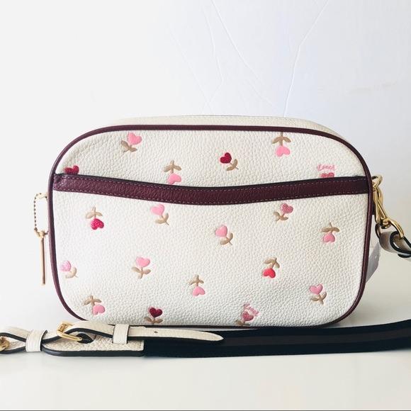 New Coach Original JES CROSSBODY WITH HEART FLORAL PRINT Crossbody Shoulder Sling Bag For Women Come With Complete Set Suitable for Gift