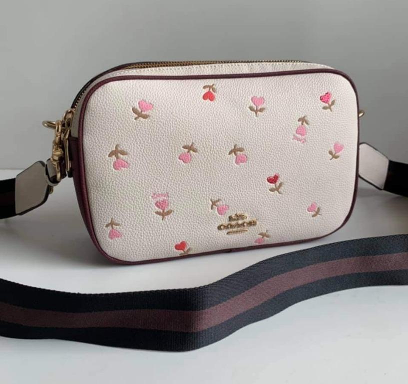 Jes crossbody with heart floral print top