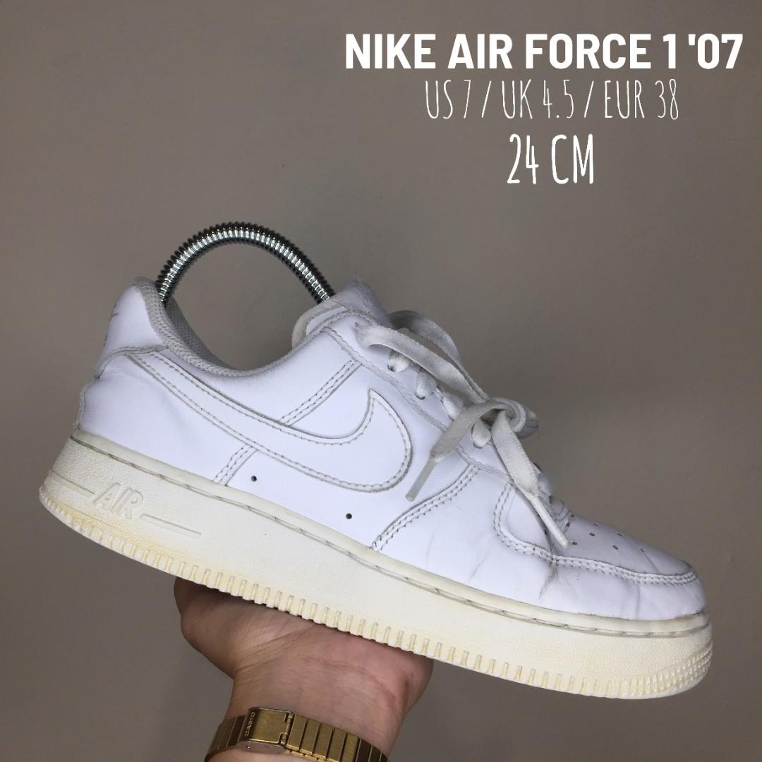 yellowing air force ones