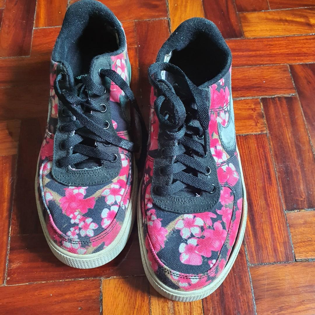 Nike Air Force 1 Floral US size 5.5Y Women s Fashion Footwear