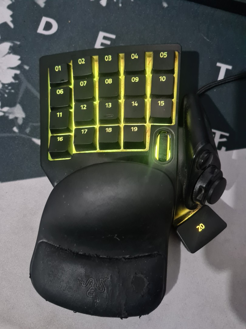Razer Tartarus V2, Computers & Tech, Parts & Accessories, Computer