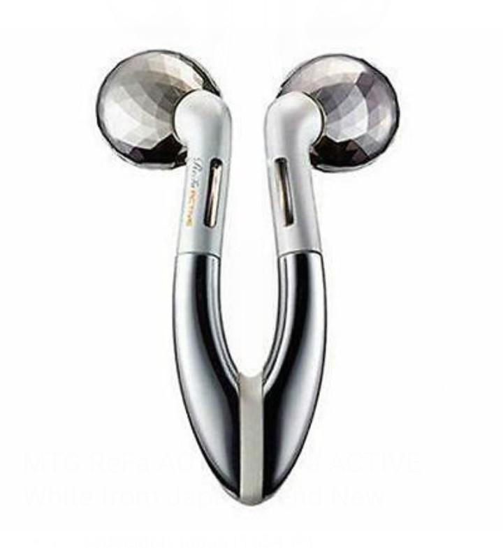 Refa Active (Category: Body Care) located in Singapore. Submitted by fashionforward249 (Listing ID 1165440195, Image 1). Description: White in colour. Giving up as underutilised. Needs a new owner. Comes with cover..