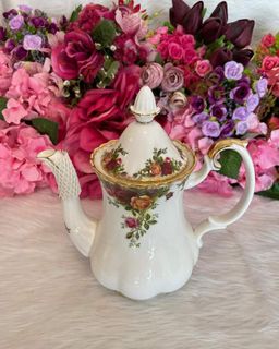 (Category: ) located in . Submitted by glam_things (Listing ID 1165476532, Image 1). Description: .