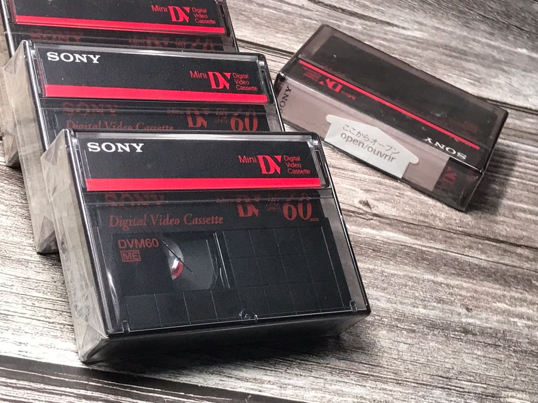 Sony mini DV 60 Tapes Sony mini DV 60 帶, 攝影器材, 攝影配件, 其他攝影配件 Carousell