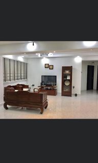 (Category: ) located in . Submitted by minireddot (Listing ID 1164339633, Image 1). Description: .