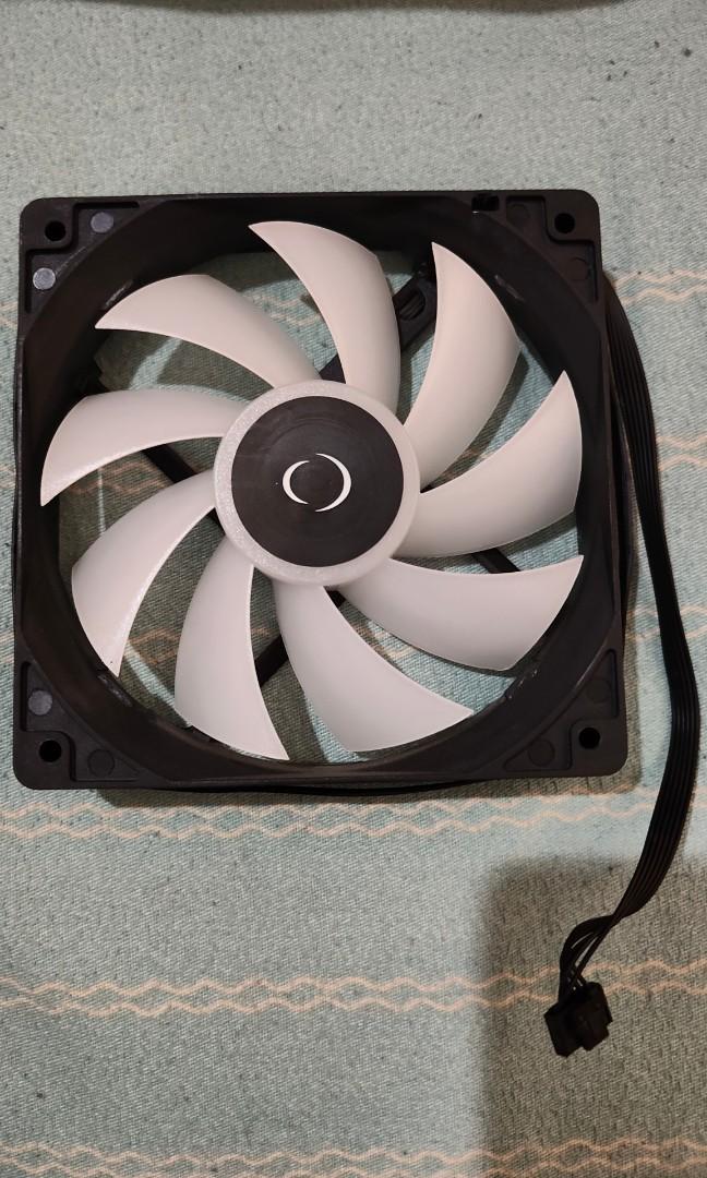 TECWARE ORBIS F1 ARGB FAN x4 with 