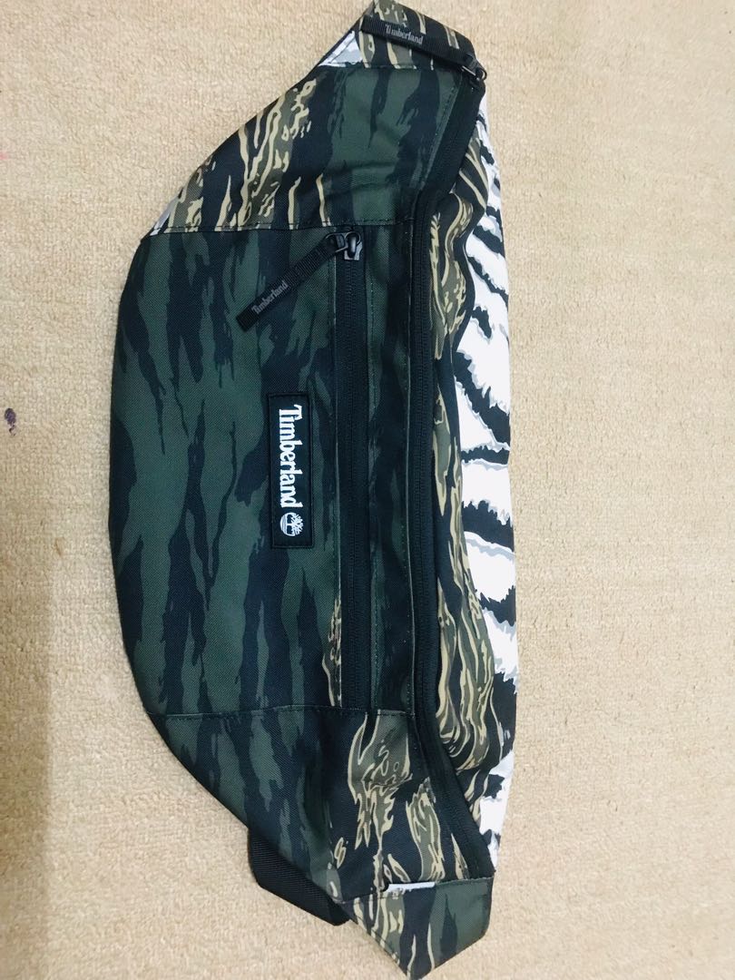 Timberland cheap camo suitcase