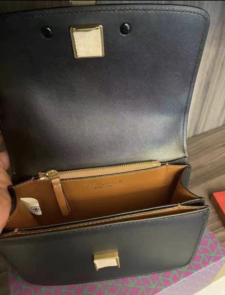 Tory Burch Eleanor small leather bag pre-order (Category: Luxury Bags & Wallets) located in Mandaluyong City. Submitted by japanandsingaporeluxepreloved (Listing ID 1165473103, Image 3). Description: Diclaimer: we are not associated with the brands that are linked and stated with this post. All copyrights are reserved to its brandowners . No infringement intended . .