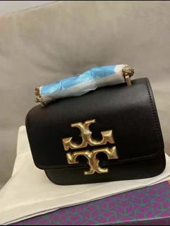 (Category: ) located in . Submitted by japanandsingaporeluxepreloved (Listing ID 1165473103, Image 1). Description: .