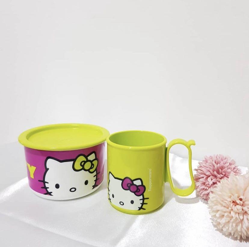 Tupperware Hello Kitty Lunch Set torta / sub & tumbler NEW 2pieces