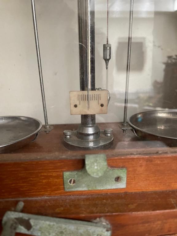 Vintage Box Scale, Hobbies & Toys, Memorabilia & Collectibles, Vintage ...